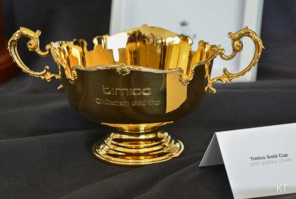 "Cheltenham Gold Cup" (CC BY-SA 2.0) by Carine06