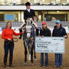 Forthegreatergood is 2021 Thoroughbred Makeover Champion